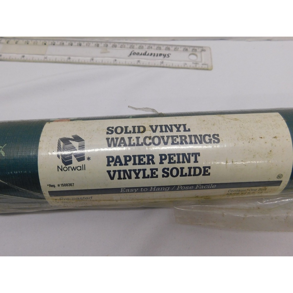 Vintage Norwall Wallpaper Green With Berries 55 Sq Ft